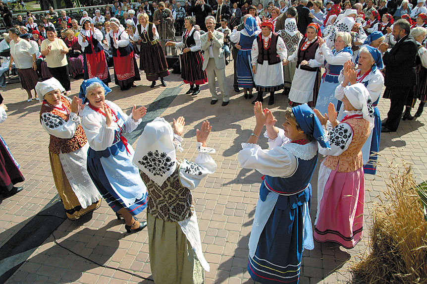 Sok tygodnia / Ziarna festiwalu