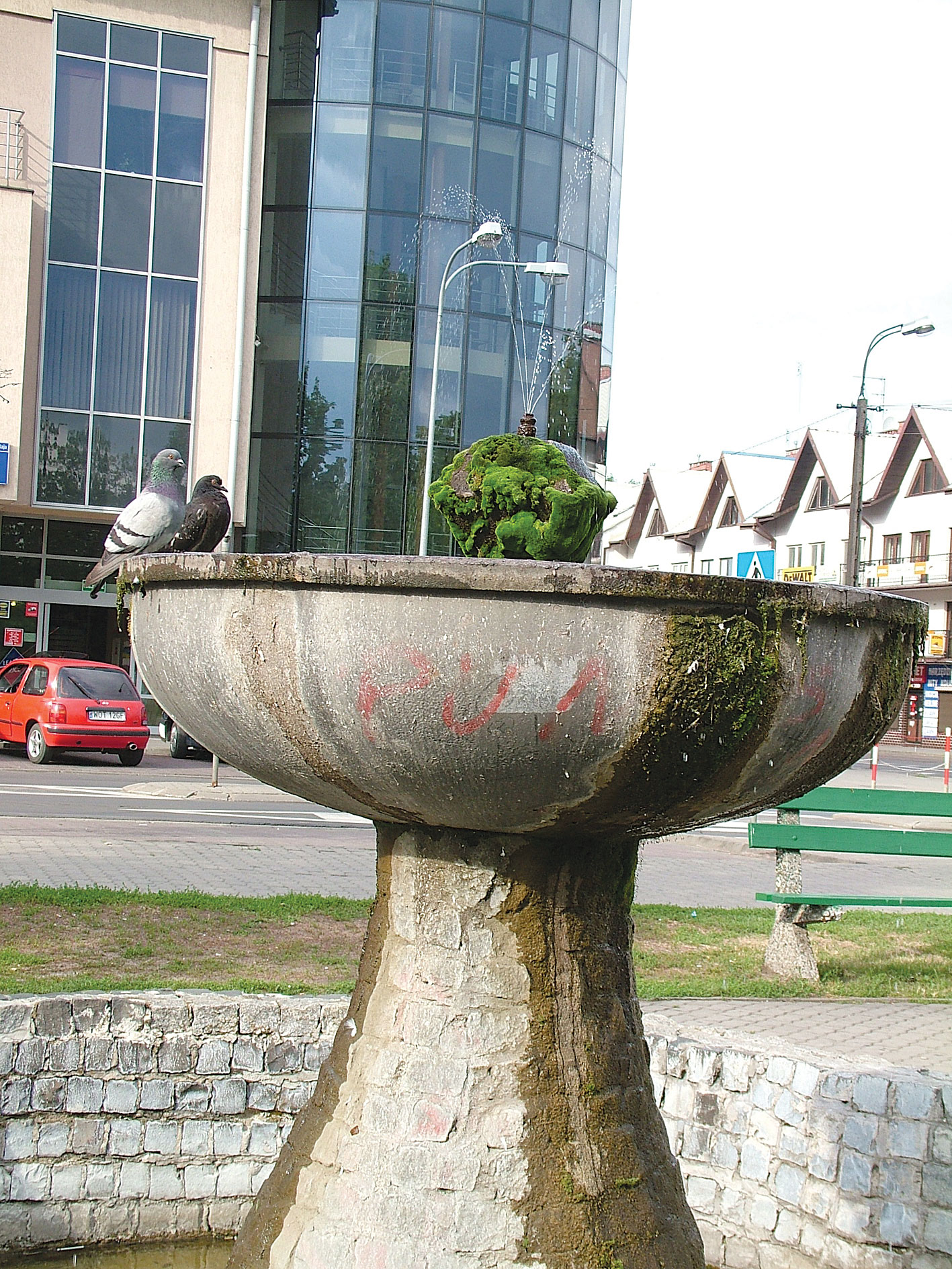 W Misku Mazowieckim / Pacz fontanny