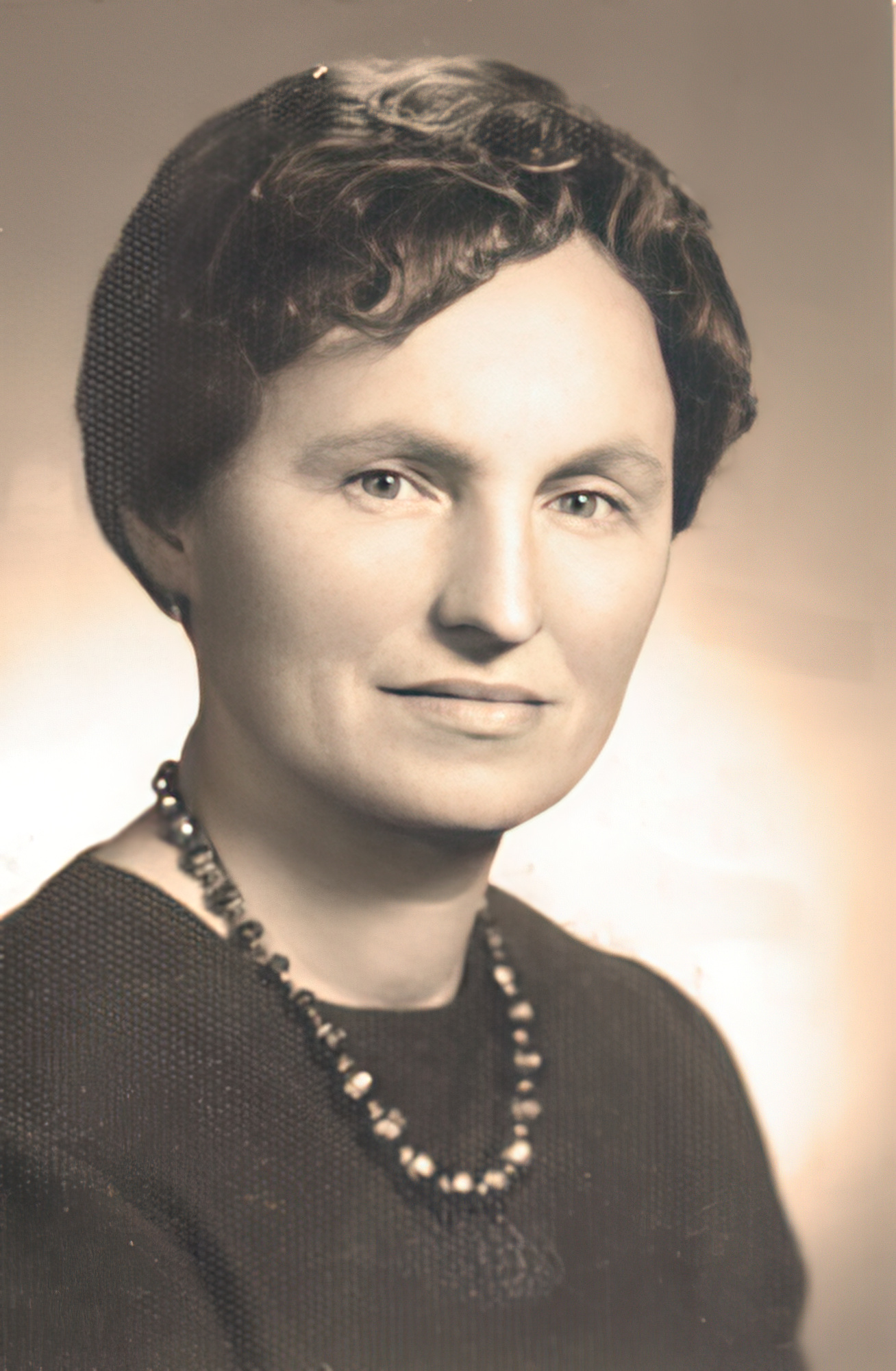 Osobowości - Maria Sosnowska / Szkołami związana