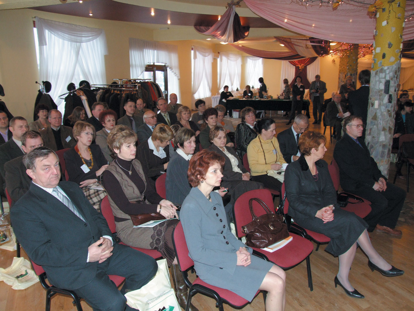Powiatowe partnerstwo / Koniec początku