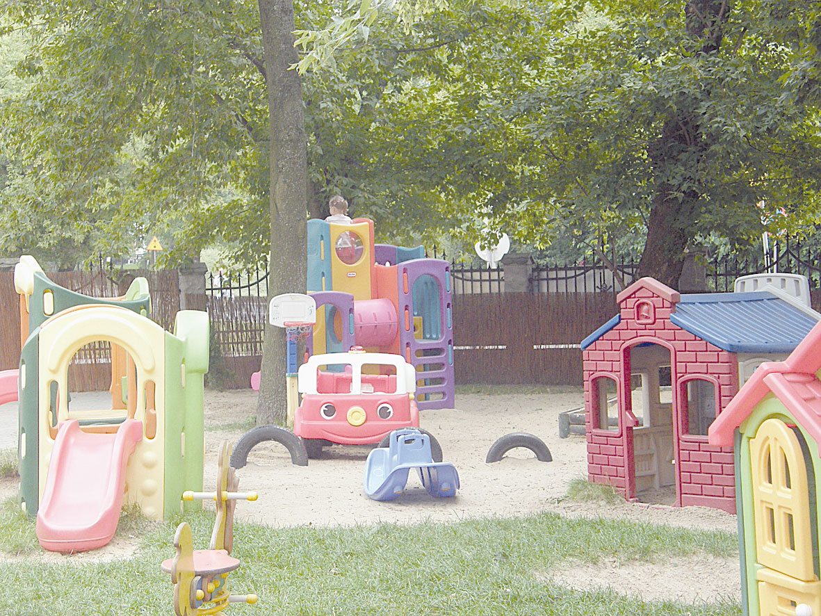 Place zabaw w Misku Mazowieckim / Bezpieczne frajdy
