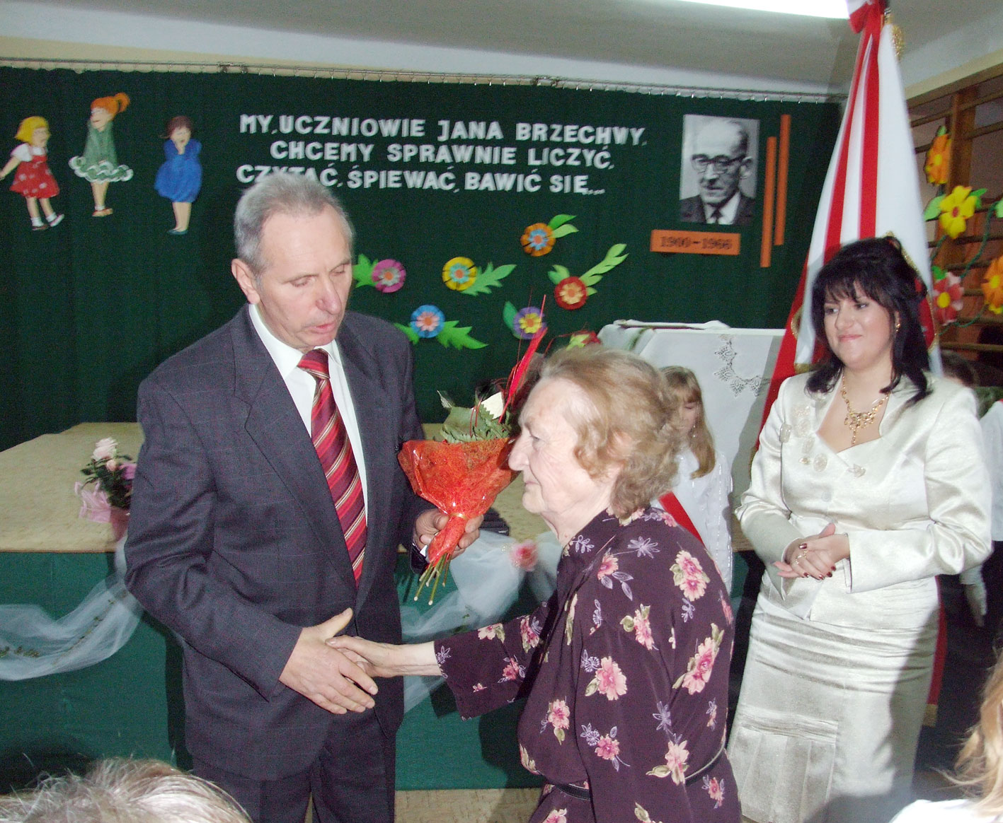 W Jdrzejowie / Brzechwa wyzwolony