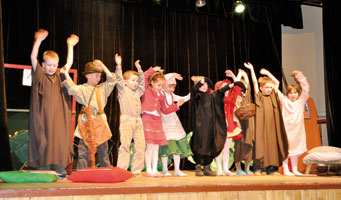 PAŁACOWE MASKI 2009 / Sensy absurdów
