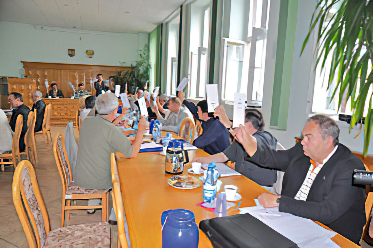 Misk Mazowiecki sesyjny / W teatrze kpiarzy