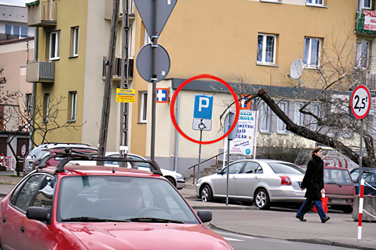 W cieniu prawa / Ukarali za kalectwo