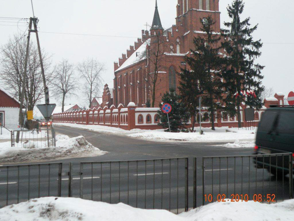 W Dębem Wielkim Wielkim / Zamknęli Kościelną