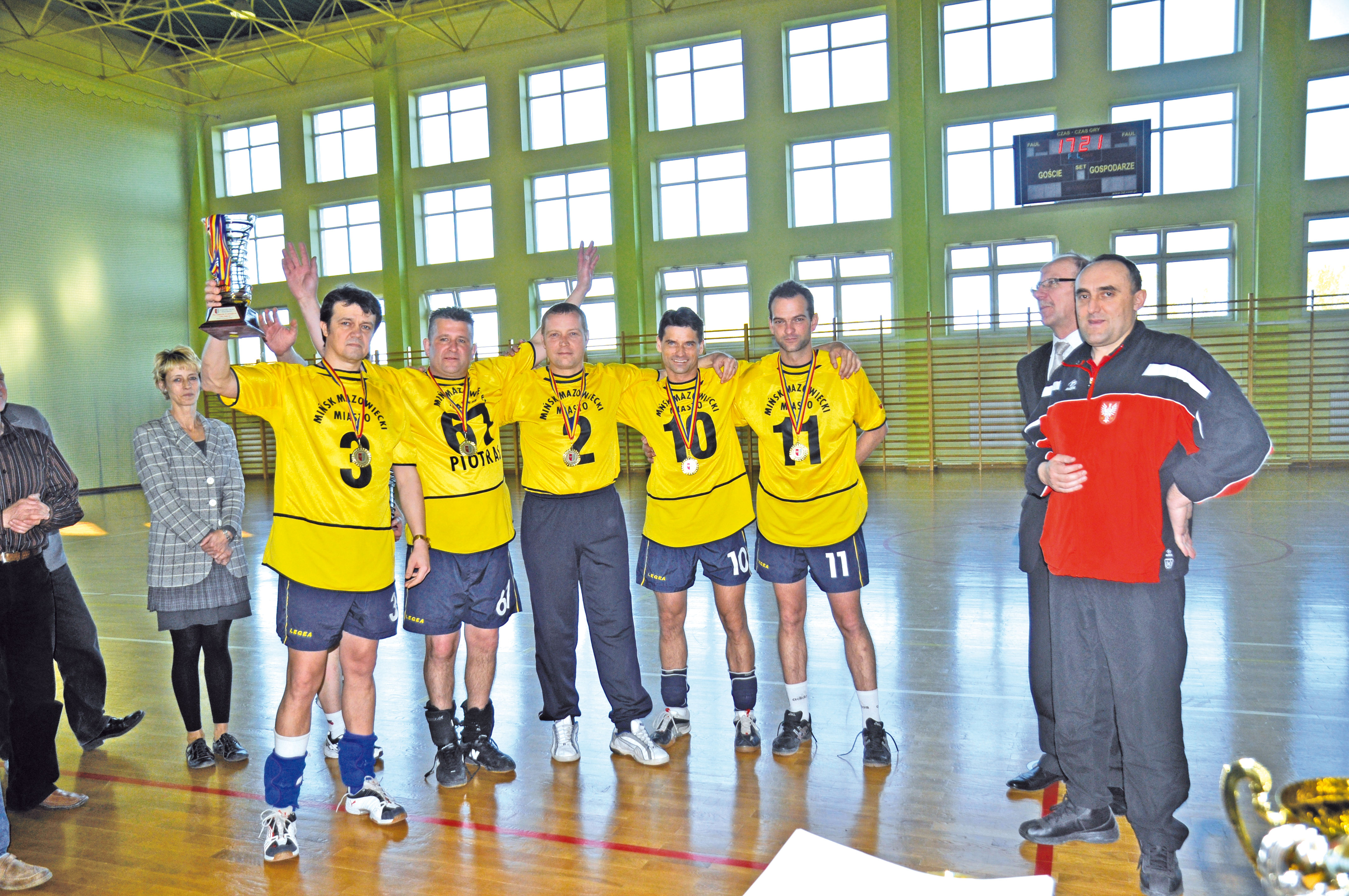 W Siennicy / Waleczne cnoty