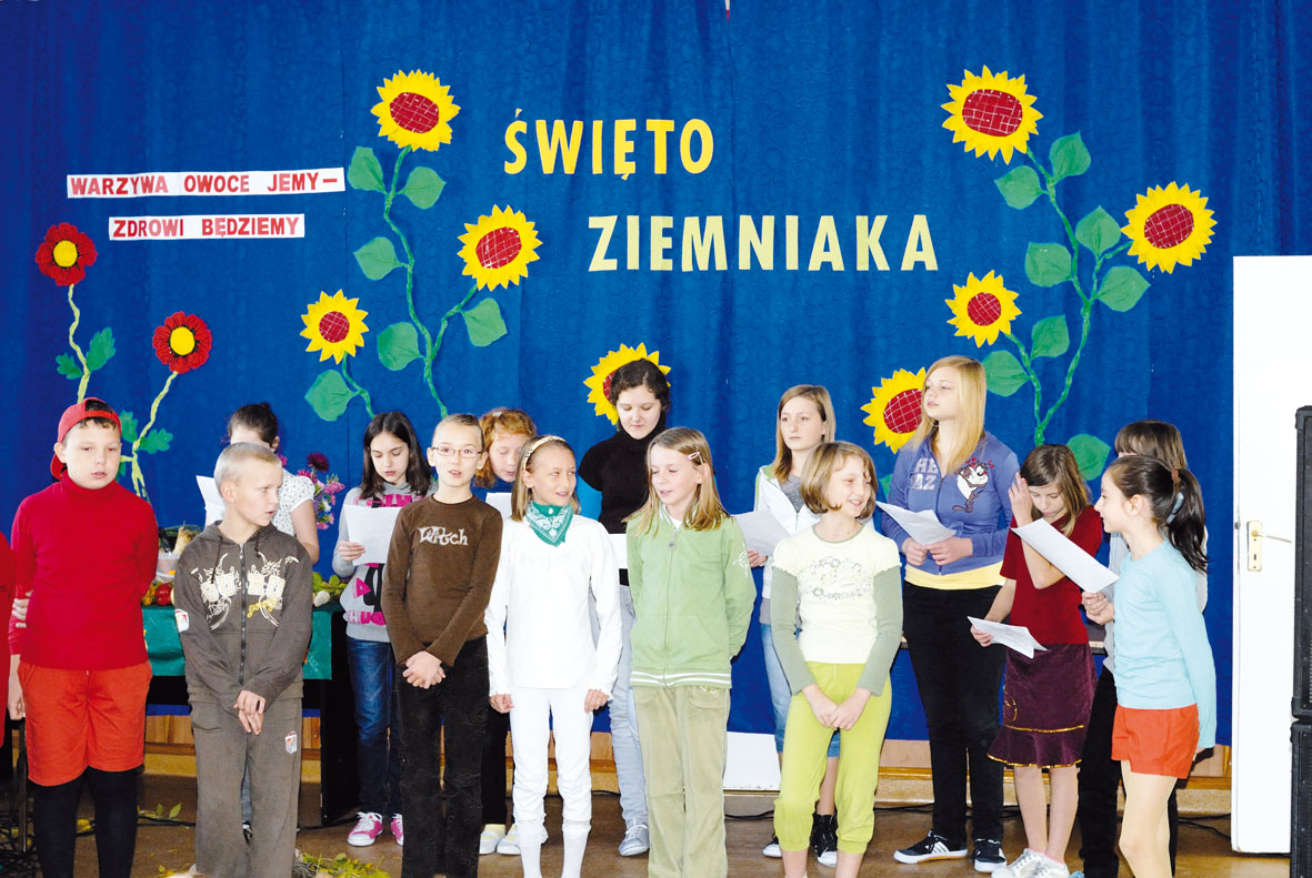 W Mistowie / Mała szkoła – wielki duch