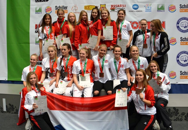 Powiat walecznych / Węgry z medalami