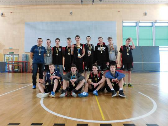 Kalejdoskop sportowy / Trjka do regionu
