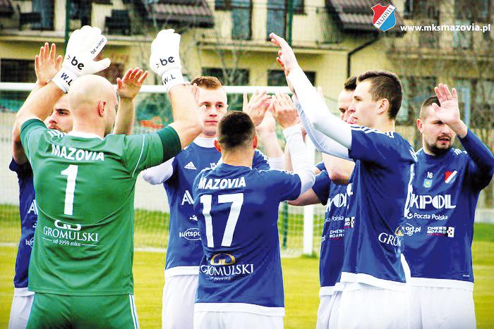 Ligi pikarskie 2016/17 / Sprzenie na szczytach