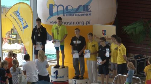 Sport w powiecie / Siedem na pocztek