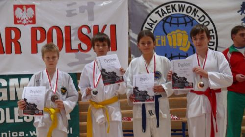 Sport w powiecie / Obsypani medalami