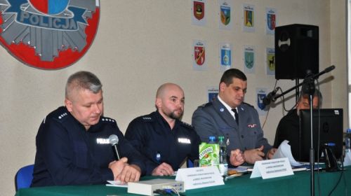 Policja na odprawie / Nie tylko statystyki