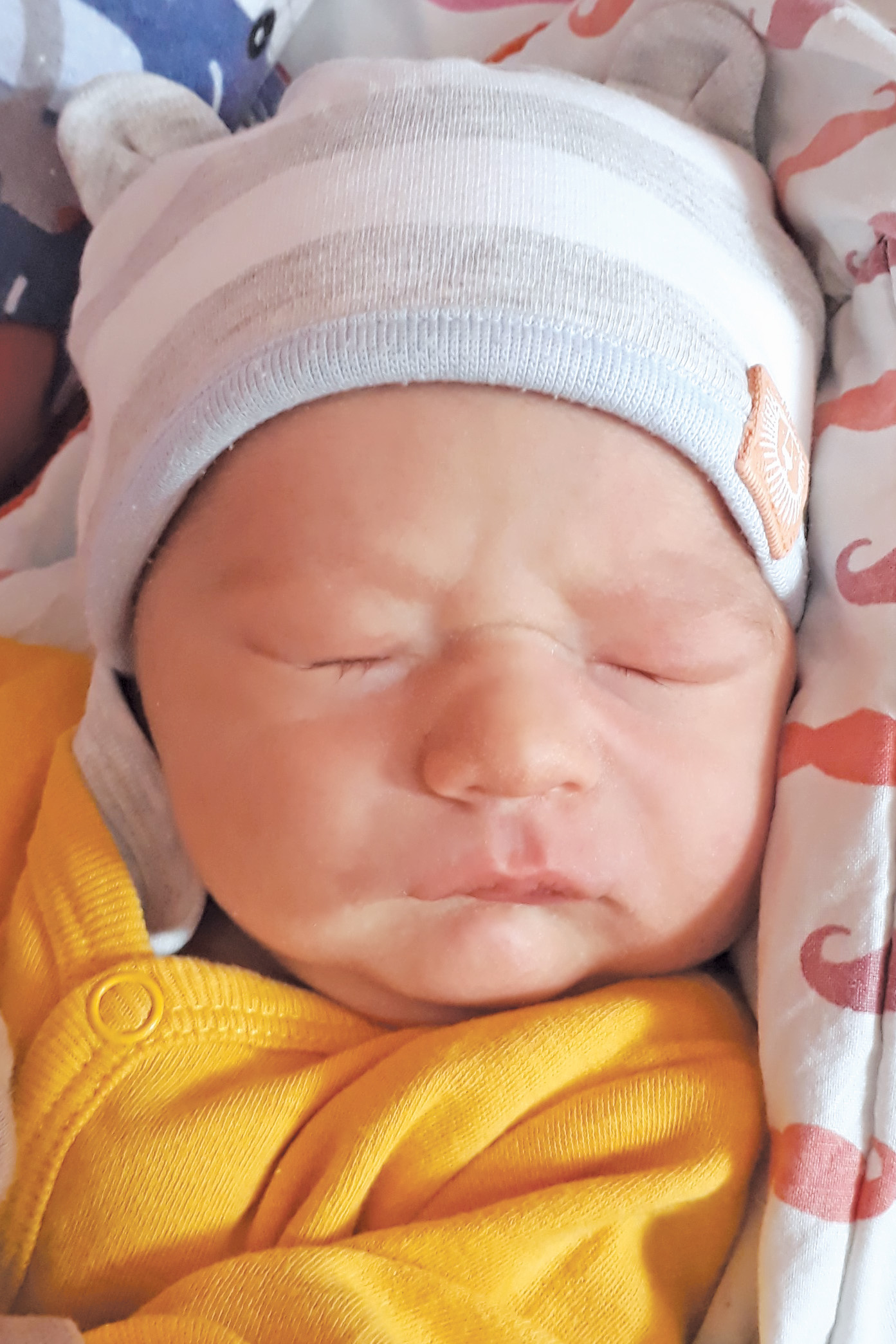 Filip Zawadzki, syn Magdaleny i Marcina, brat Adriana, ur. 05.04.2022, godz. 13:27, Swoboda