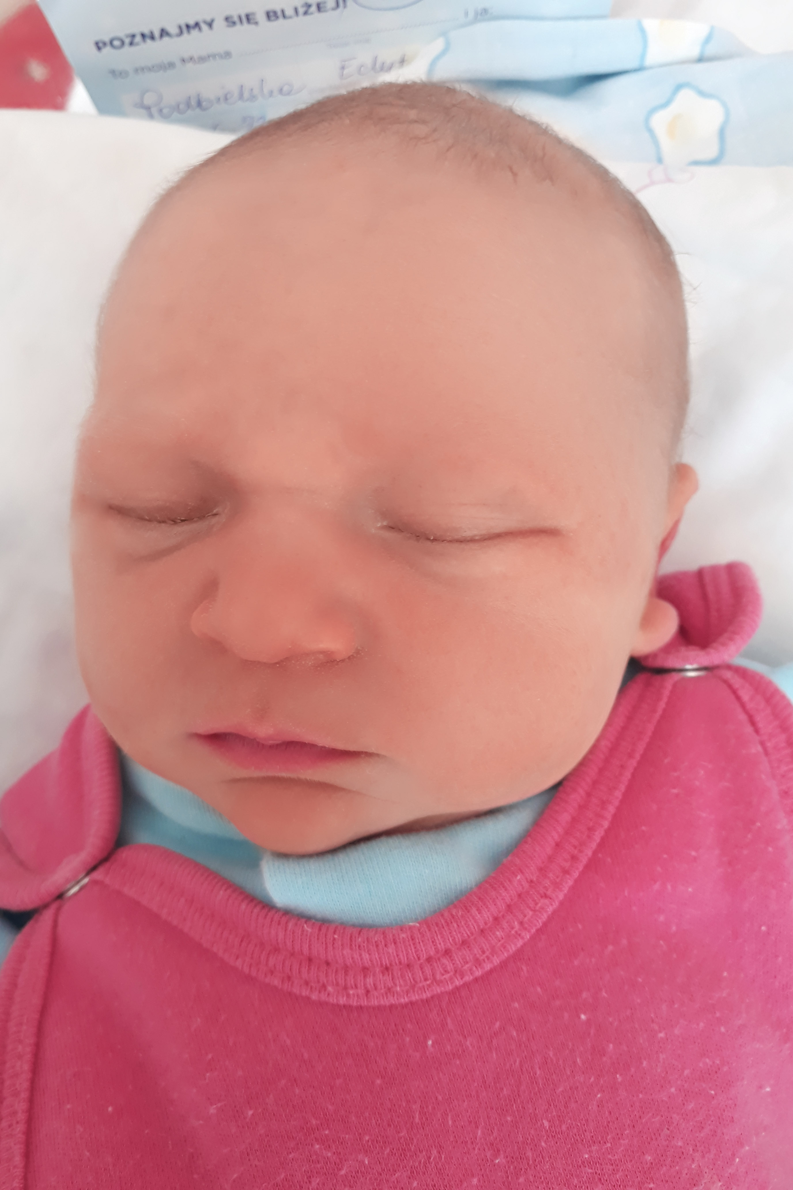 Jaśmina Podbielska, córka Edyty i Adriana, siostra Oliwii, ur. 09.06.2022, godz. 2:22, Niedziałka Stara