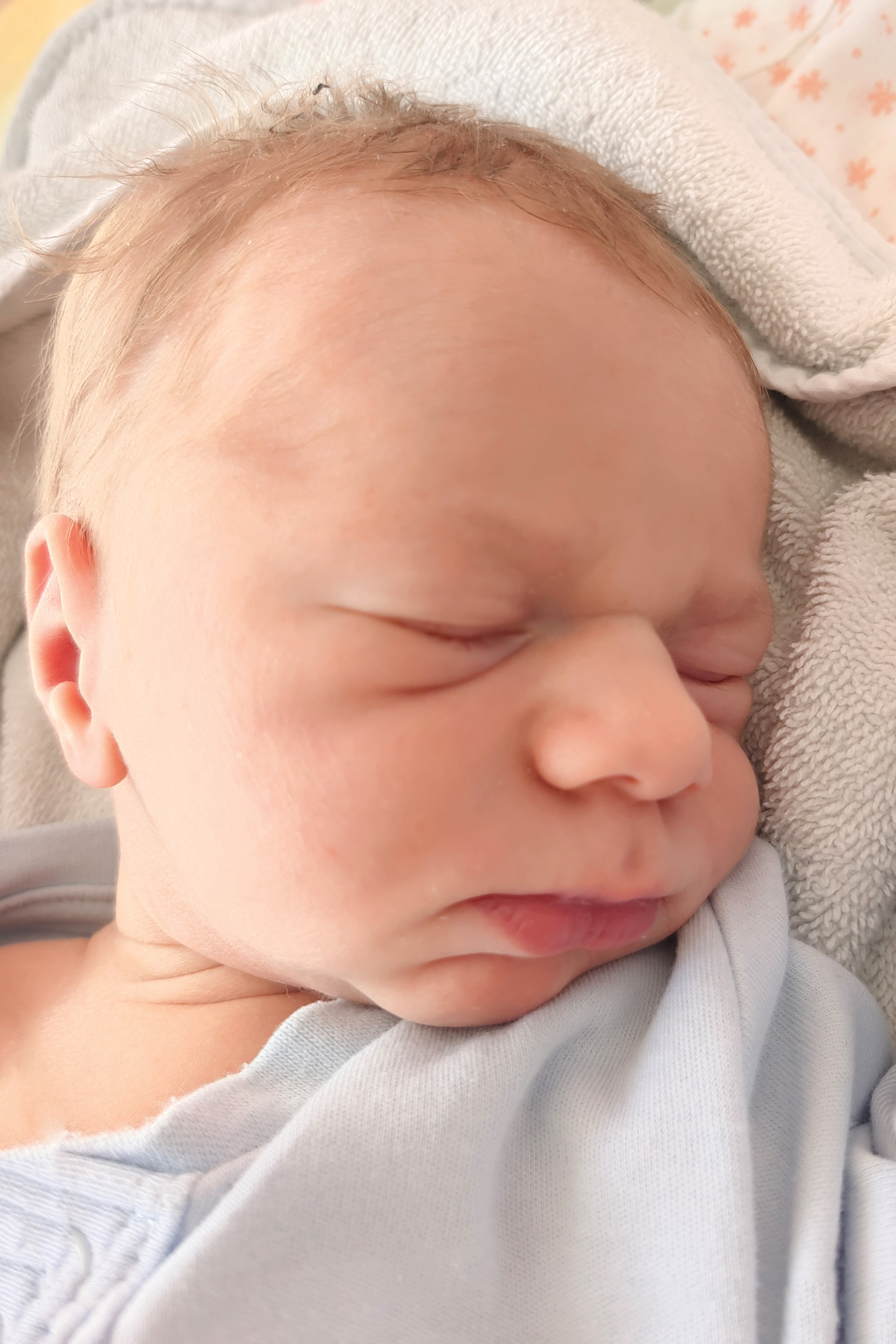 Jasio Książek, syn Joanny i Sebastiana, ur. 09.05.2022, godz. 12:31, Stara Niedziałka