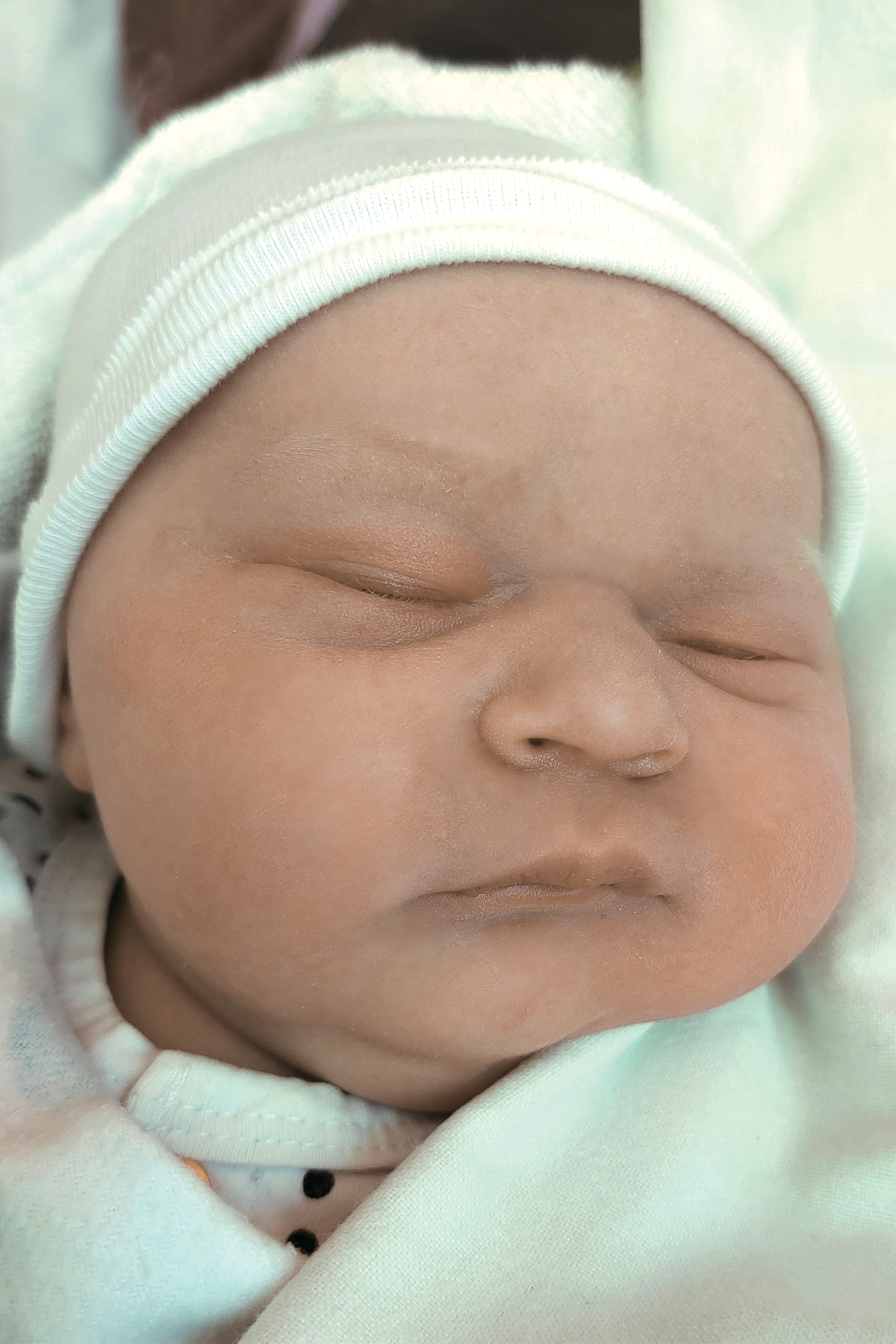 Julia Kapłan, córka Karoliny i Łukasza, siostra Mai, ur. 18.05.2022, godz. 1:29, Sulejówek